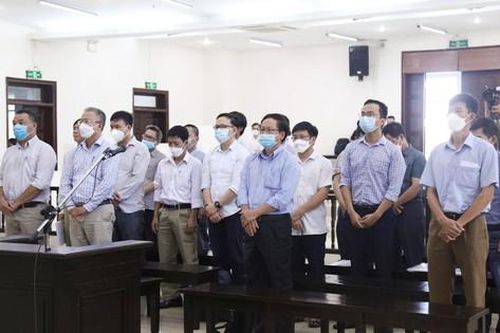 Nói lời sau cùng, 19 bị cáo trong vụ án sai phạm tại Dự án đường cao tốc Đà Nẵng - Quảng Ngãi xin giảm nhẹ hình phạt