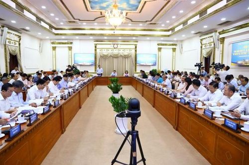 Chủ tịch UBND TP HCM Phan Văn Mãi: Thủ tục hành chính vẫn là điểm nghẽn lớn nhất