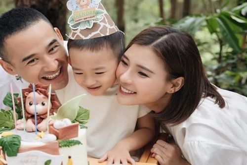 'Tiên đồng ngọc nữ' Thế Thành - Thúy Diễm tổ chức sinh nhật cho con trai