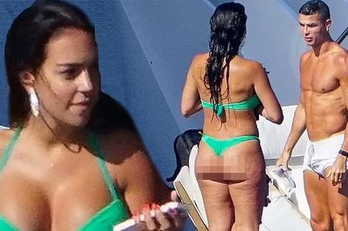 Cristiano Ronaldo khoe body 6 múi, bạn gái diện bikini 'bốc lửa'