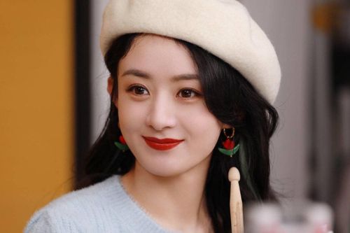 Triệu Lệ Dĩnh bị bạn diễn bóc mẽ tính cách thật trong phim mới