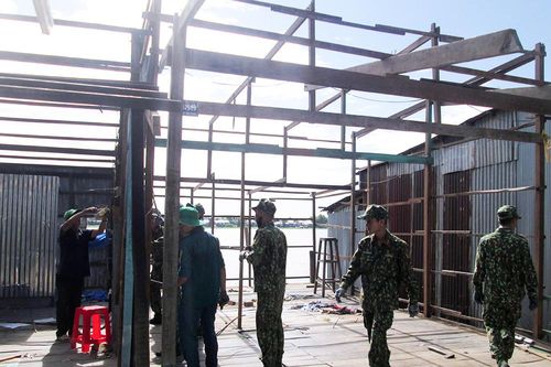 Công bố tình huống khẩn cấp về sạt lở bờ sông Hậu, đoạn qua thị trấn Vĩnh Thạnh Trung