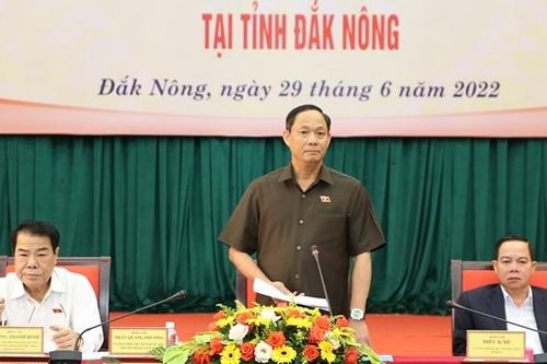 Phó Chủ tịch Quốc hội, Thượng tướng Trần Quang Phương chủ trì cuộc làm việc của Đoàn giám sát về tiếp công dân và giải quyết khiếu nại, tố cáo với tỉnh Đắk Nông