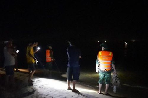 Tìm thấy thi thể nam sinh cuối cùng trong vụ đuối nước khi tắm biển ở Quảng Trị