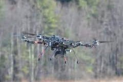 Thiết kế nhỏ gọn của máy bay không người lái MIDAS C-UAS