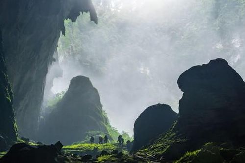 Các tour khám phá hang động ở Quảng Bình hút khách du lịch