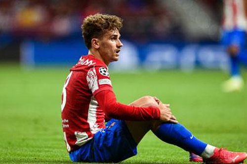 Atletico phải đẩy Griezmann đi mới có thể đăng ký Axel Witsel