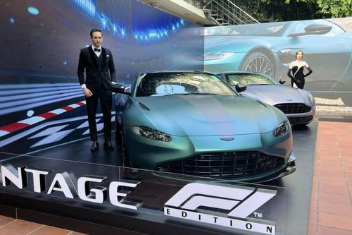 Bộ đôi siêu xe Aston Martin ra mắt tại Việt Nam, giá hơn 19 tỷ đồng