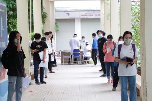 Một thí sinh đạt 135/150 điểm tại kỳ thi đánh giá năng lực