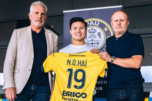 Cầu thủ châu Á kém duyên ở Ligue 2, Quang Hải có cần lo lắng?