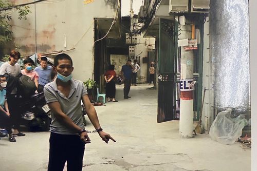 Không đòi được nhà đã cho thuê, gã đàn ông mua xăng đốt