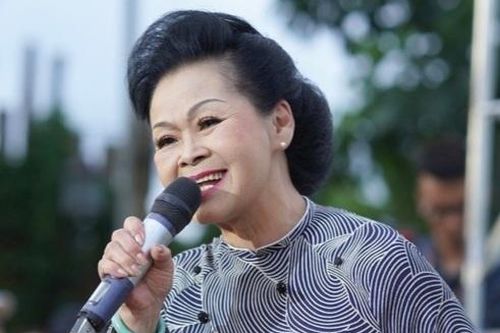 Đơn vị tổ chức đêm nhạc Khánh Ly bị cảnh cáo
