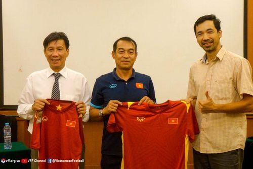 U19 Việt Nam nỗ lực thi đấu tại Giải U19 Đông Nam Á