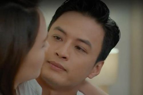 Tới lượt 'Hướng dương ngược nắng' có Hồng Đăng đóng bị rút khỏi sóng VTV