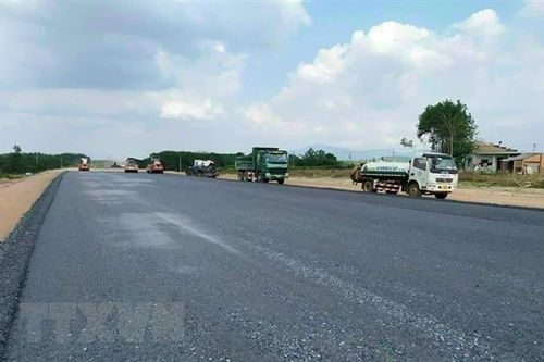 Vẫn còn băn khoăn về phương thức đầu tư một số dự án cao tốc phía Nam