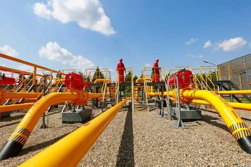 Thêm một 'ông lớn' năng lượng Trung Quốc muốn cắt giảm tài sản phương Tây