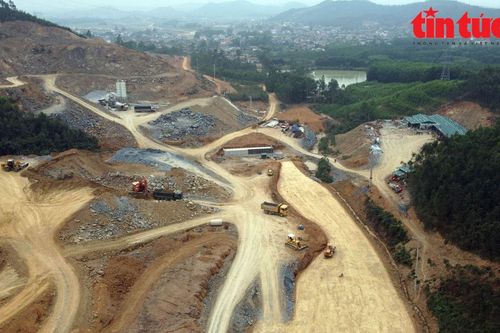 Tăng tốc giải ngân hơn 30.000 tỷ đồng vốn các dự án giao thông