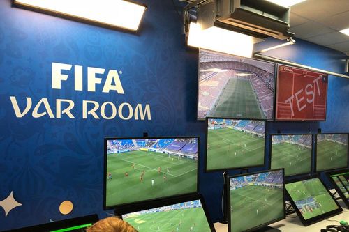 'Trợ thủ' mới xác định việt vị tại World Cup 2022