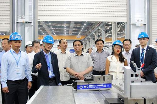 Đà Nẵng: Nhà máy Sunshine xuất khẩu hàng chục triệu USD linh kiện hàng không vũ trụ