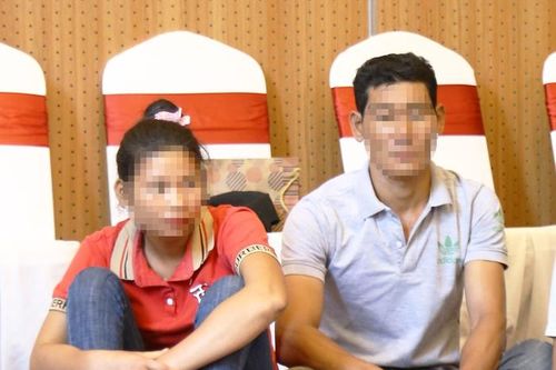 Người đàn ông 'vũ phu nhất huyện' bật khóc khi nhắc đến chuyện quá khứ