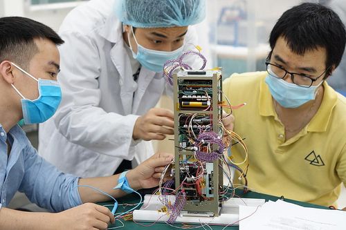 Việt Nam sẽ phát triển chùm vệ tinh nhỏ quan sát Trái Đất