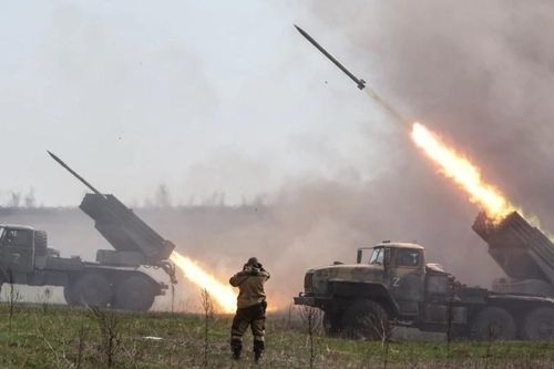 Phe ly khai Ukraine tuyên bố kiểm soát Lysychansk trong vài ngày tới