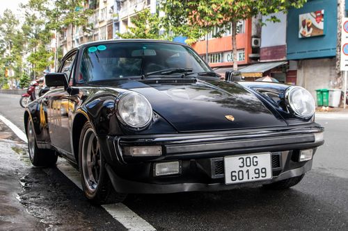 Cận cảnh Porsche 930 Carrera độc nhất Việt Nam