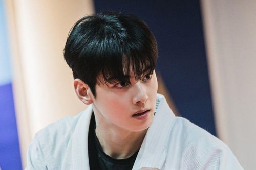 Cha Eun Woo lấn sân Hollywood