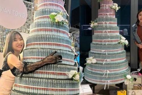 Cô gái bất ngờ được tặng chiếc 'bánh sinh nhật' làm từ tiền trị giá gần 300 triệu đồng