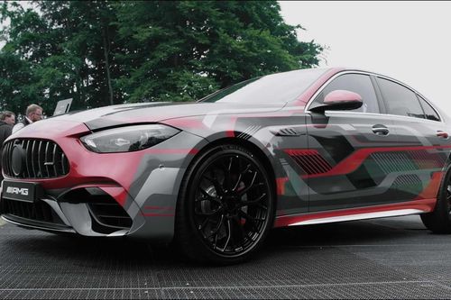 Mercedes-AMG C 63 thế hệ mới bất ngờ xuất hiện