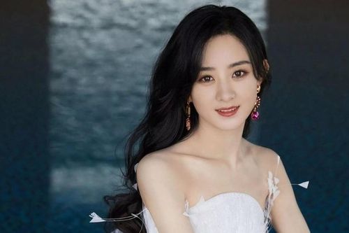 Nữ diễn viên có diễn xuất từ ổn đến tốt: Triệu Lệ Dĩnh được khen ngợi hết lời nhưng vẫn thua cái tên này?