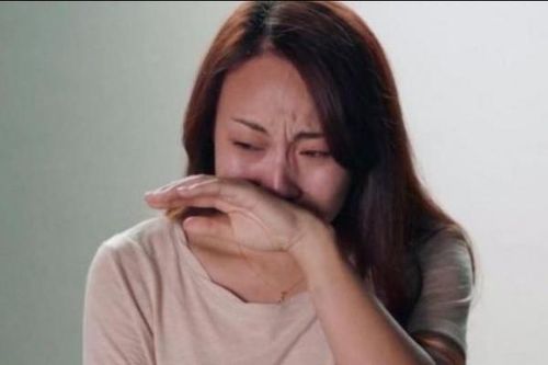 Uất nghẹn vì di thư của mẹ chồng và âm mưu của người chồng bội bạc