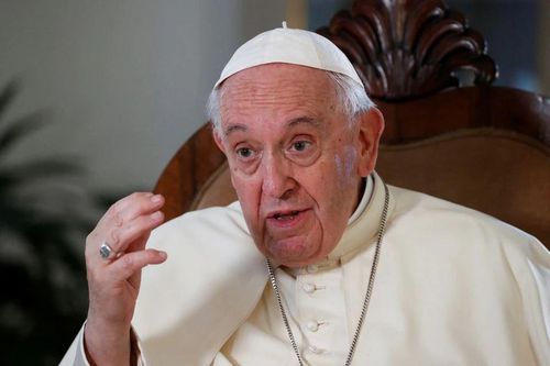 Giáo hoàng Francis phủ nhận tin đồn thoái vị