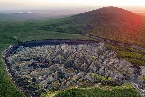 'Cánh cửa địa ngục' Siberia ngày càng mở rộng: Nguy hiểm đến gần?