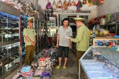 Kinh doanh hàng hóa giả mạo nhãn hiệu, 1 cá nhân bị phạt hơn 100 triệu đồng