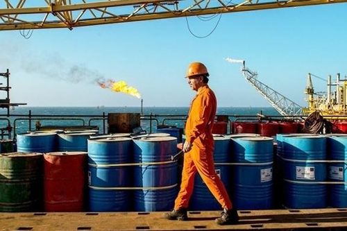 Sản lượng dầu của Iran tăng 16% bất chấp lệnh trừng phạt của Mỹ
