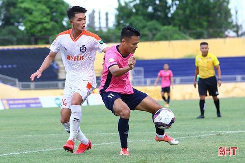 Hồng Lĩnh Hà Tĩnh - Viettel 19h15 tối nay: Vượt 'ải' trên sân Hàng Đẫy!