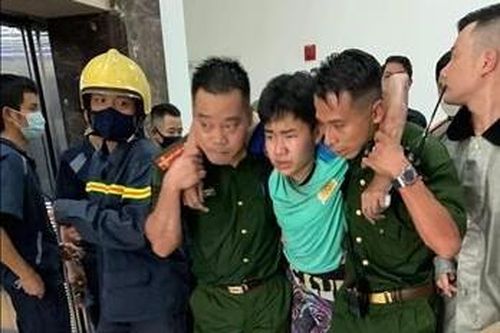 Hà Nội: Kịp thời dập tắt đám cháy, giải cứu 1 nam thiếu niên