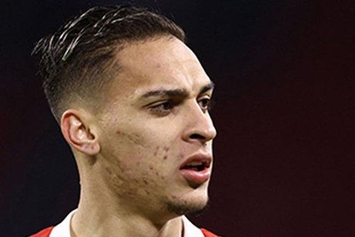 Ronaldo đi, Man United sẽ để áo số 7 cho Antony