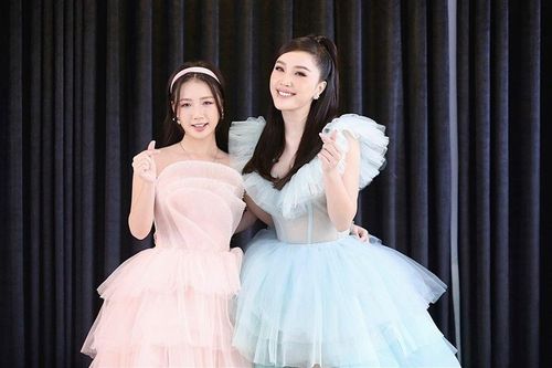 Bảo Thy khoe giọng cực ngọt cover 'Hai mươi hai' của AMEE, cách xử lý ghi điểm khi bất chợt 'quên lời'!