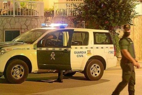 Thực hư thông tin 2 nghệ sĩ Việt Nam từ Tây Ban Nha về nước họp báo