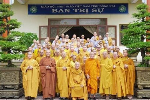 Đồng Nai: Ban Thường trực Ban Trị sự GHPGVN tỉnh thăm, sách tấn chư hành giả an cư