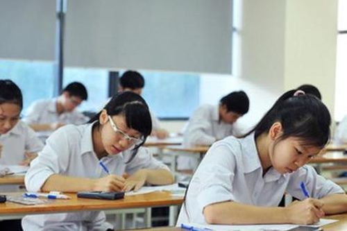 Thi tốt nghiệp THPT Quốc gia 2022: Những vật dụng teen được phép mang vào phòng thi