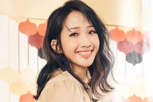 Nữ ca sĩ Chu Lị Tĩnh qua đời ở tuổi 41