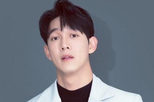 Song Luân: Tôi là người 'đa sầu đa cảm' nhưng khi yêu lại chung tình