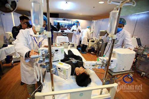 23 quận, huyện ở Hà Nội từ chối nhận tiền hỗ trợ mua tủ đựng vắc xin