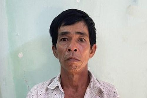 Không đòi được 'quà', người đàn ông cướp luôn xe máy của người yêu cũ