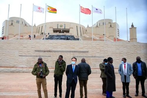 Trung Quốc tặng Zimbabwe tòa nhà quốc hội mới trị giá 400 triệu USD
