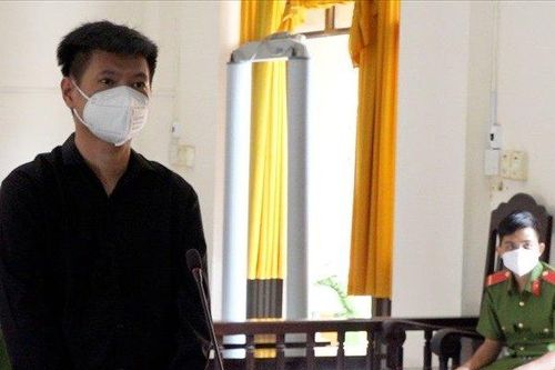 Tham ô tài sản, trưởng phòng kinh doanh lĩnh án 20 năm tù