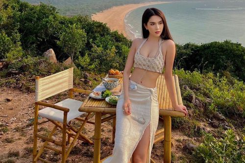 Ngọc Trinh tiết lộ đã có người yêu, chỉ đợi thời cơ thích hợp để công khai?